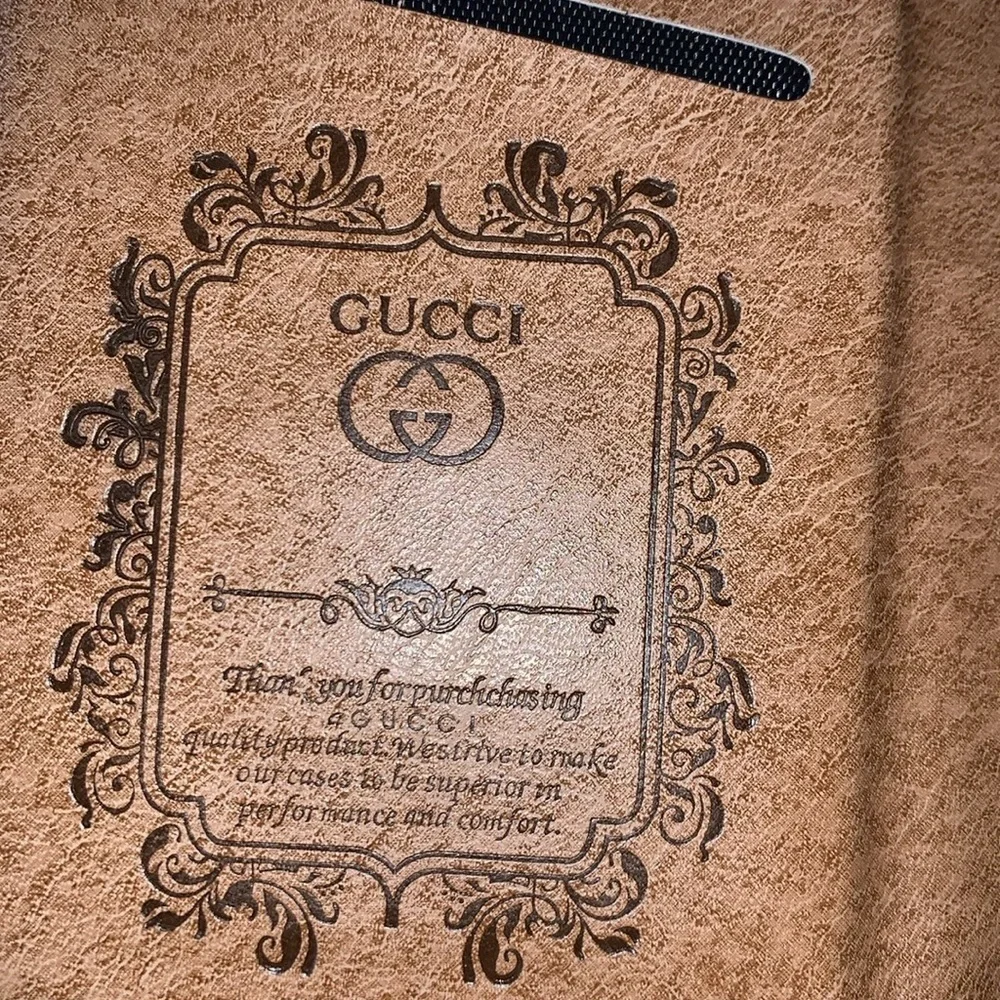 Gucci iPhone X card holder case Gently Loved MISSING LANYARD